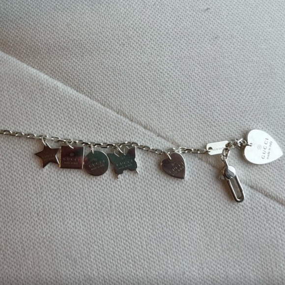 Authentic Gucci Charm Bracelet NWOT - Picture 3 of 4